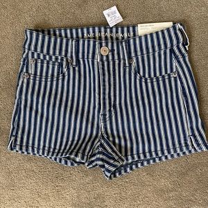 NWT American Eagle Navy Blue and White Striped Shorts